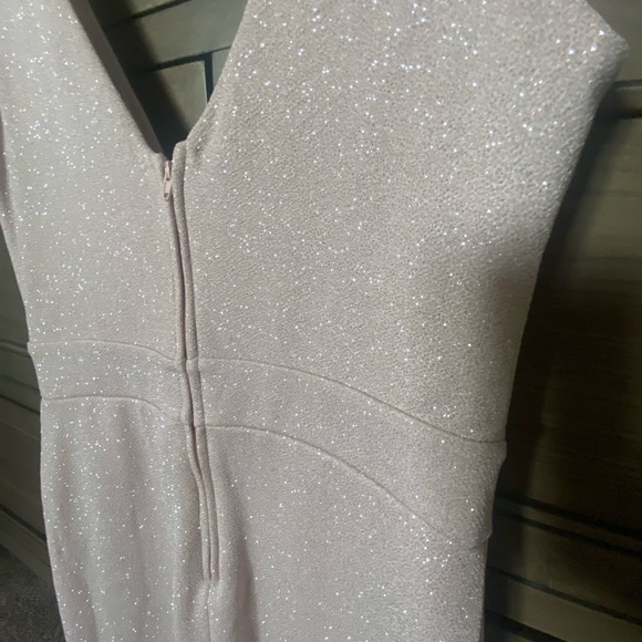 NWT Women's glittered sleeveless pink bodycon dress - Picture 2 of 2